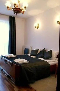 Апартаменты Irs Royal - Kwartal Kamienic Гданьск