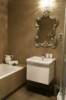 Irs Royal - Kwartal Kamienic Appartement *